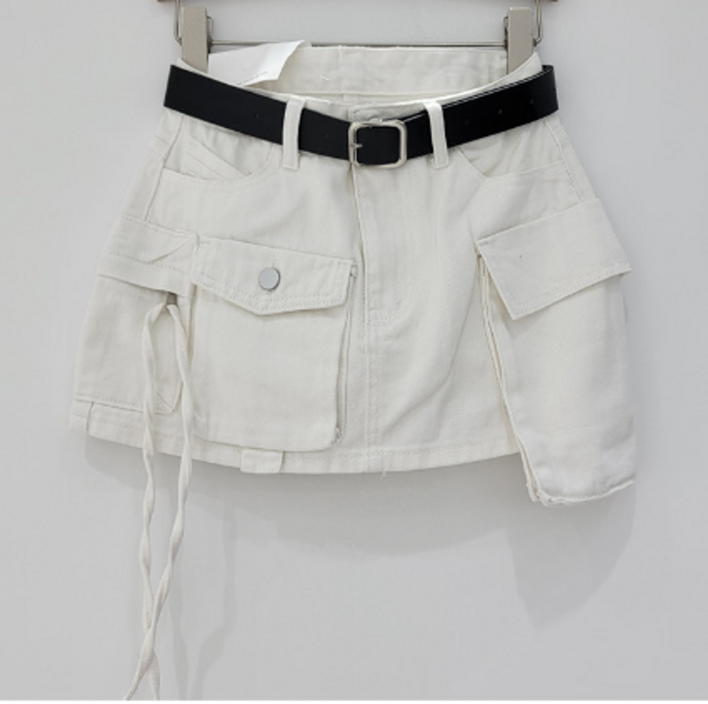 Stylish Pocket Cargo Denim Skirt for Everyday Wear