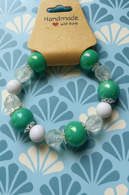 Pretty Green and white Bracelet