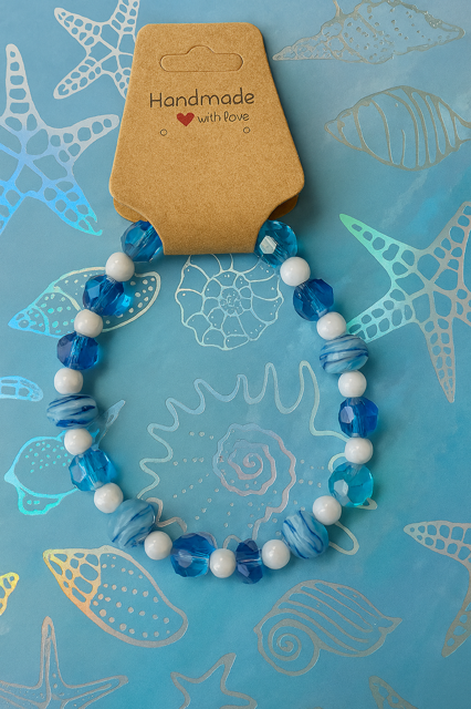 Gorgeous Blue and White Bracet